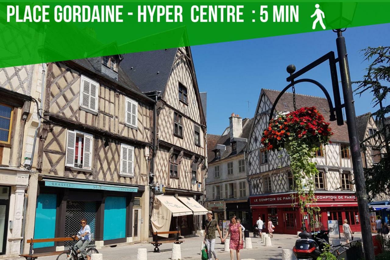 Puits De Jouvence, Au Coeur Des Commerces Bourges Exterior foto